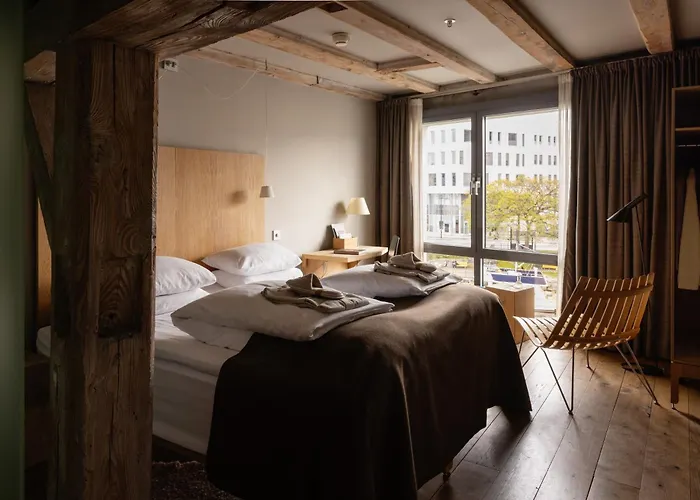 Hotel Brosundet