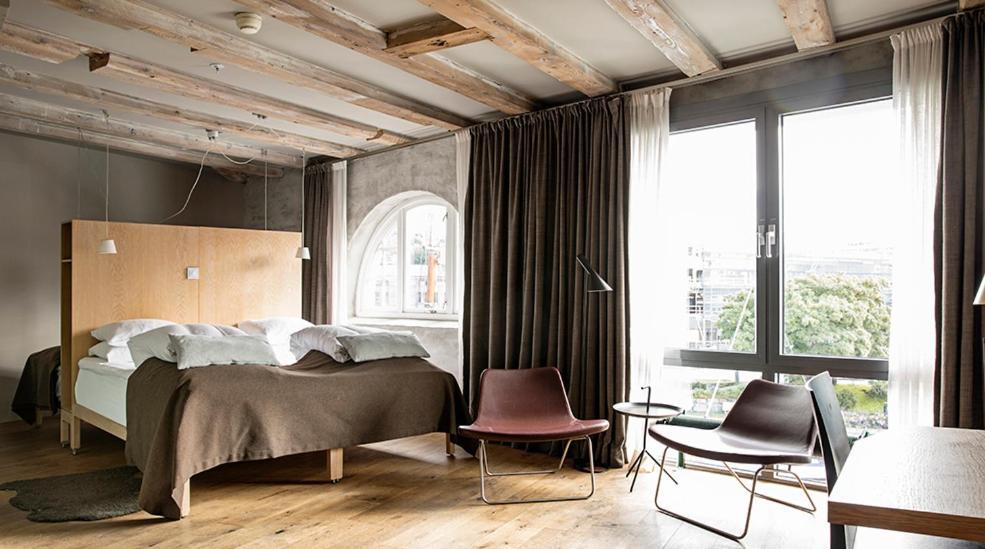 Brosundet Hotel 4*
