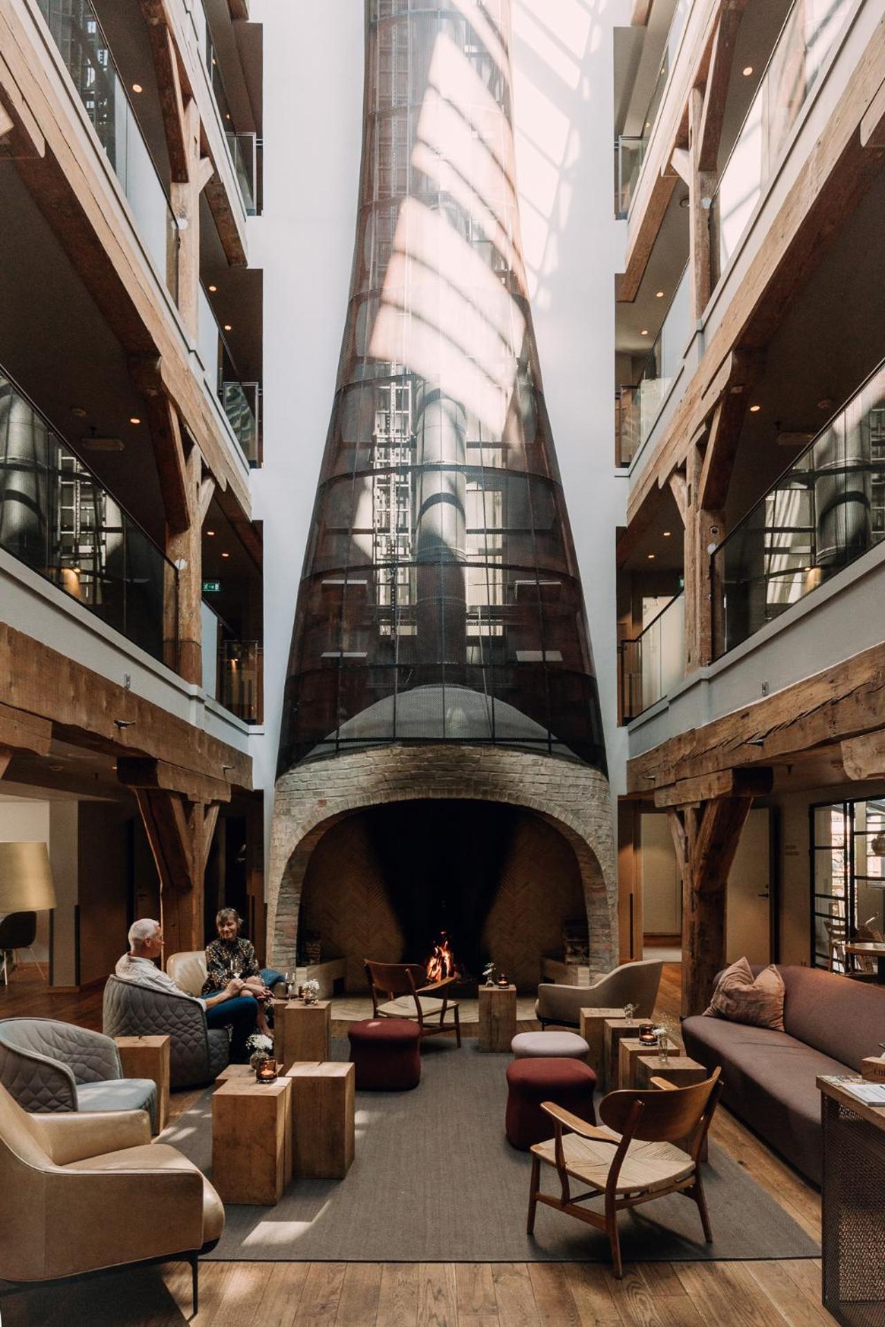 Brosundet Hotel 4*