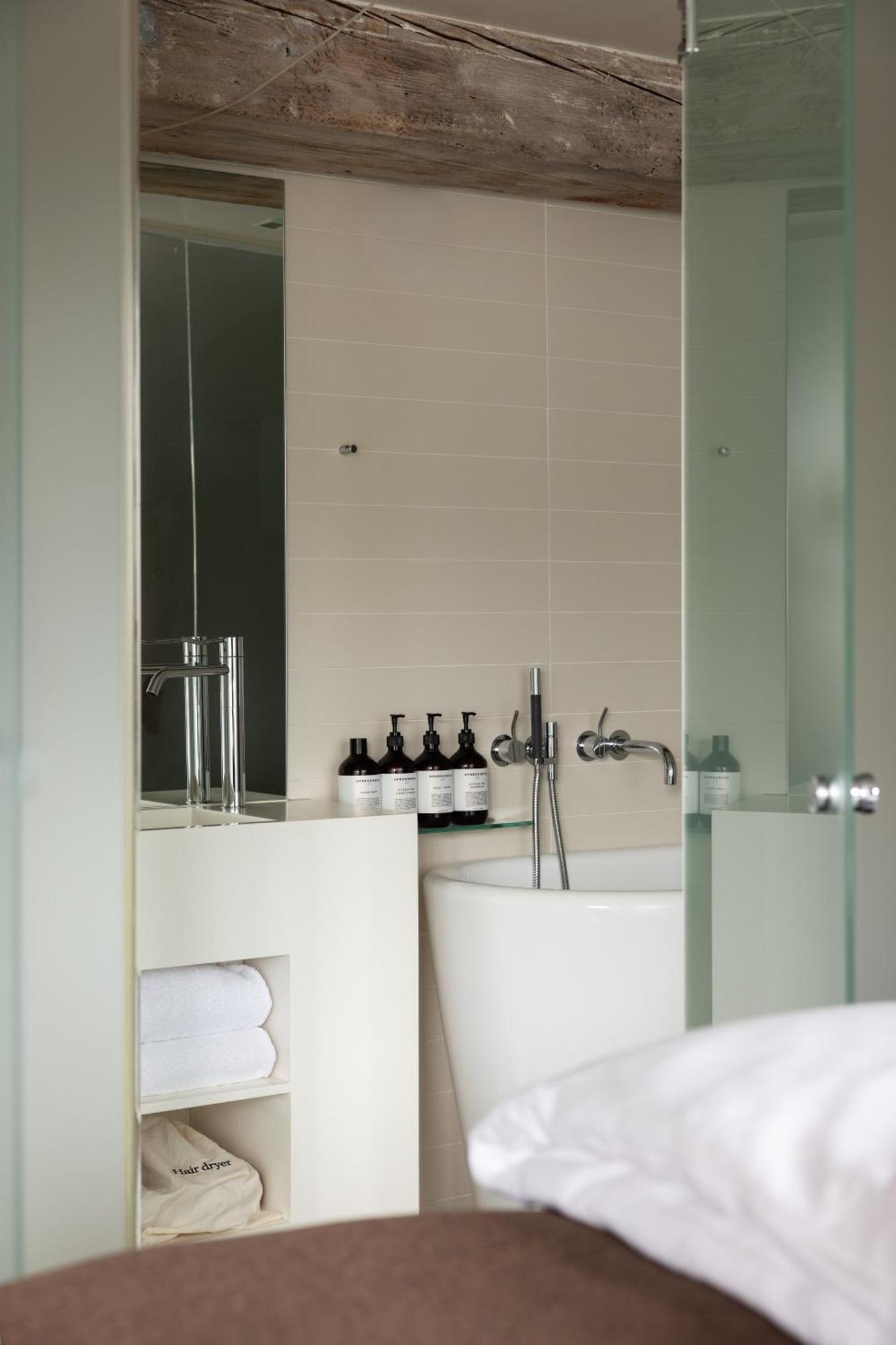 Hotel Brosundet Alesund